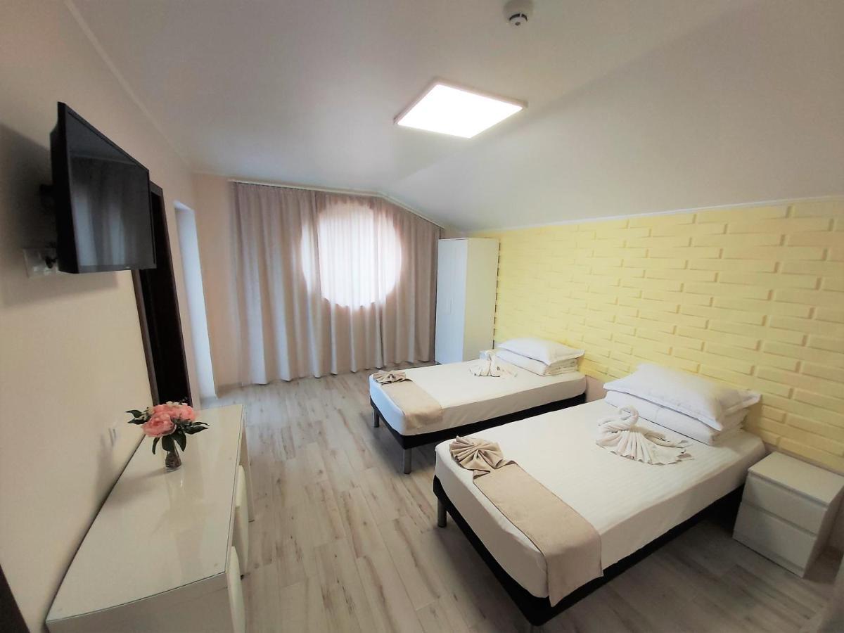 Camere De Inchiriat Băltenii de Sus 外观 照片